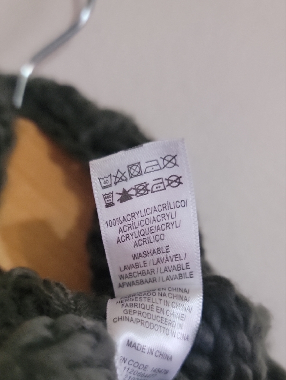 Primark Dark Gray Ribbed Knit Infinity Scarf - Picture 3 of 5